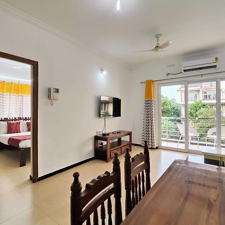 Ivy Retreat- Serviced Apartments Baga Esterno foto
