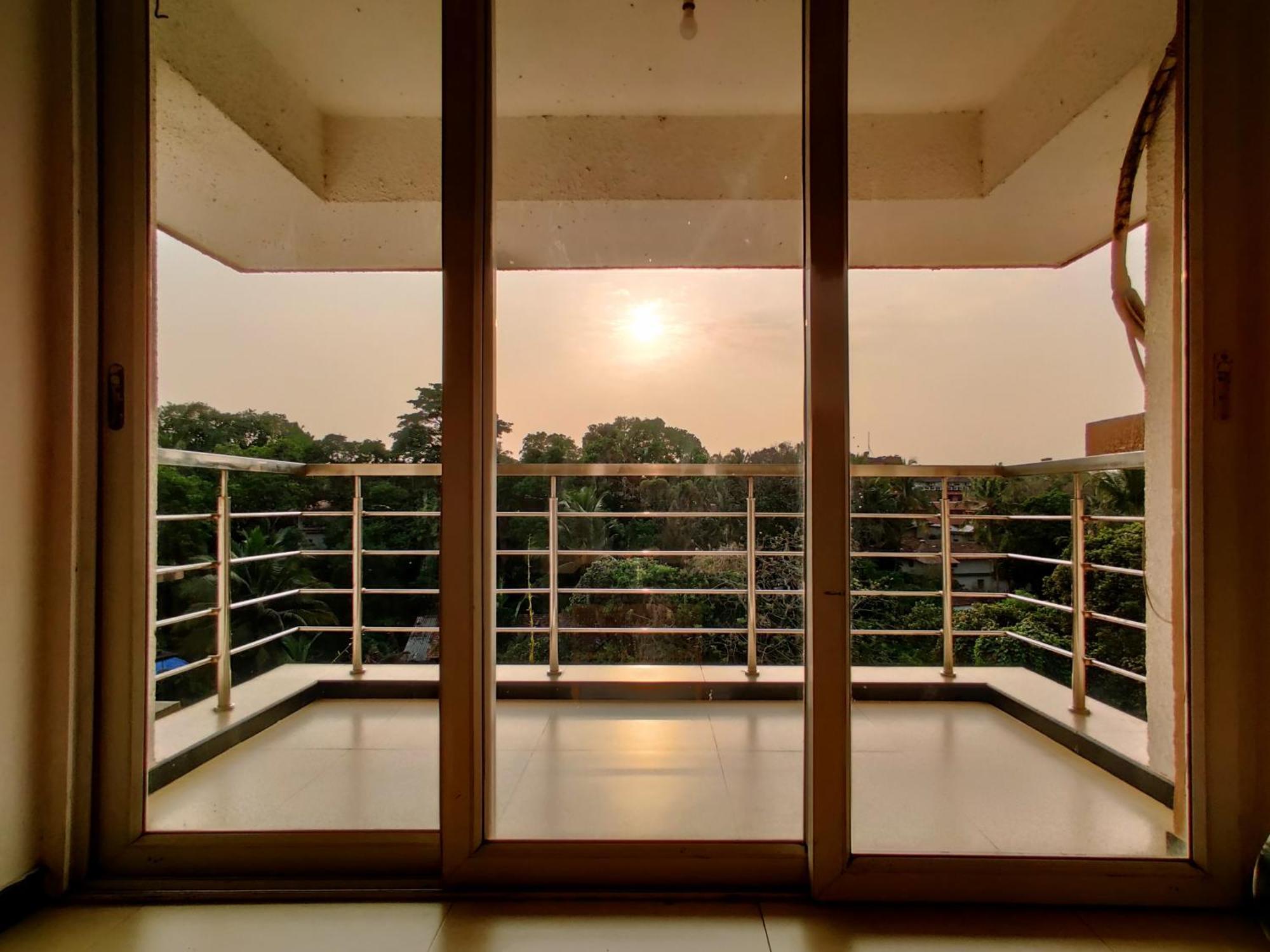 Ivy Retreat- Serviced Apartments Baga Esterno foto