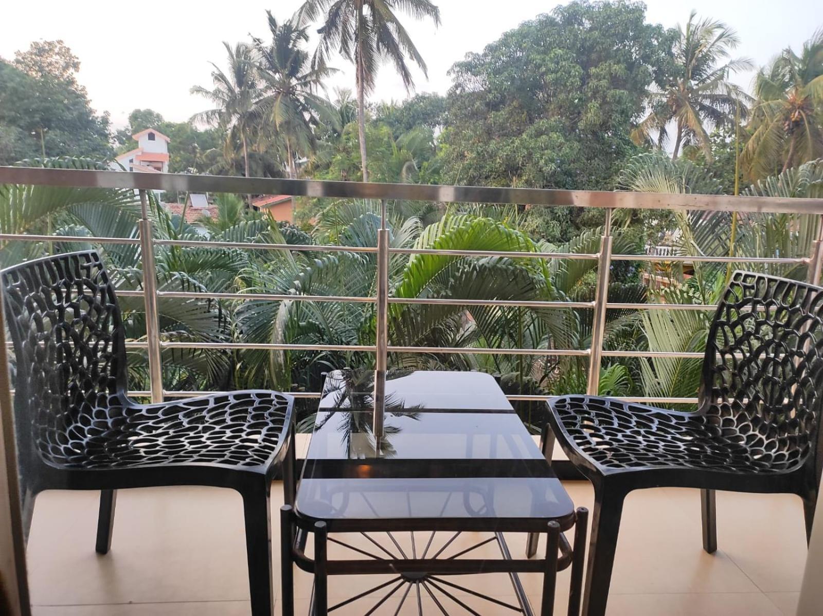 Ivy Retreat- Serviced Apartments Baga Esterno foto