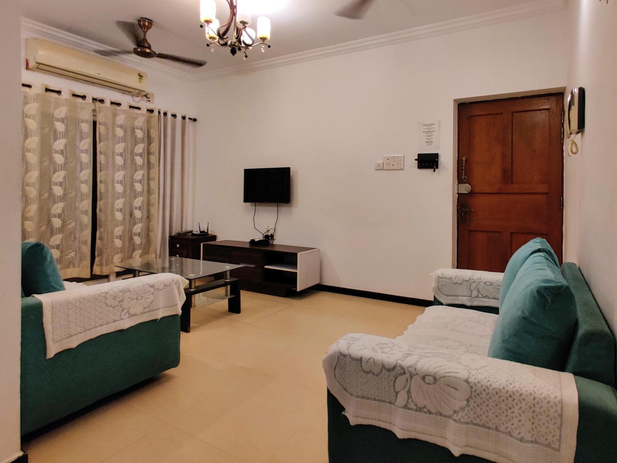 Ivy Retreat- Serviced Apartments Baga Esterno foto