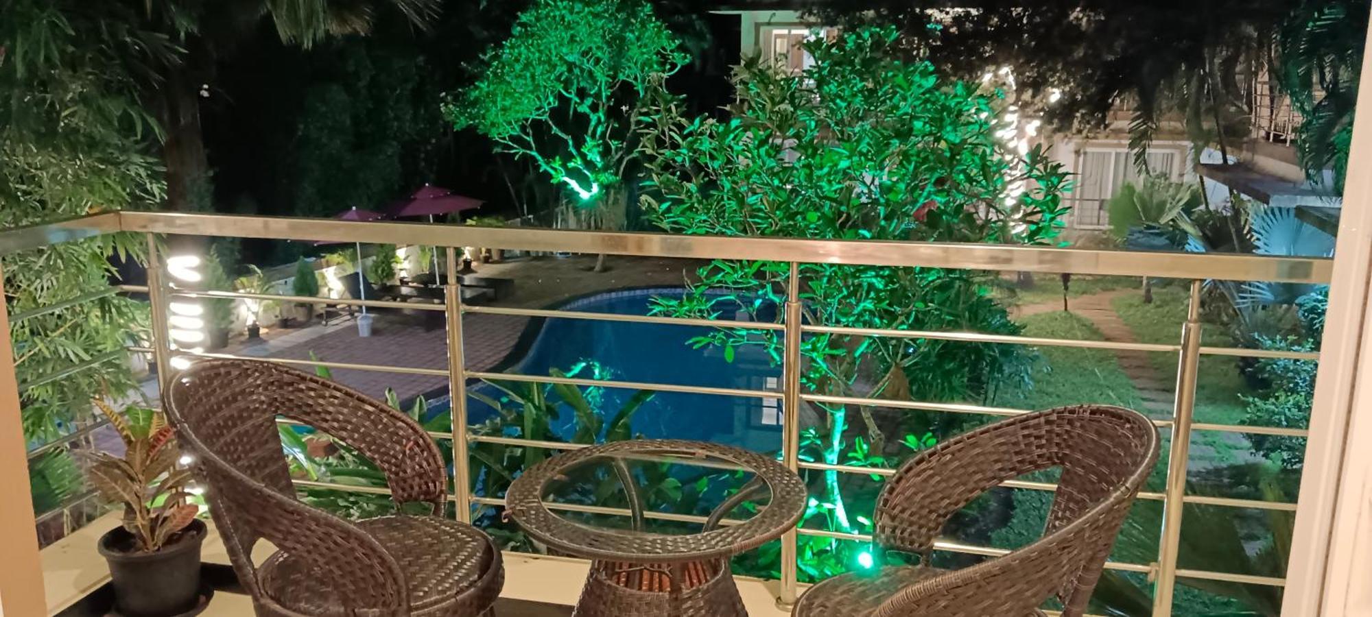 Ivy Retreat- Serviced Apartments Baga Esterno foto